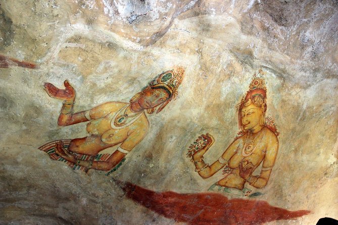 08 Days private round trip in Sri Lanka - Day 1 in Negombo: airport meet-and-greet that gets you moving