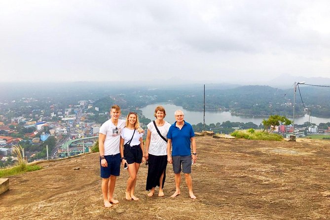 08 Nights in Magical Sri Lanka - Day 1 in Negombo: land near the airport and ease into the trip