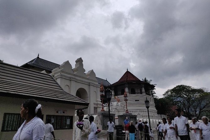 10 Day Round tour In Sri Lanka - Day 3 and Day 4: Anuradhapura and Mihintale in one smooth cultural arc
