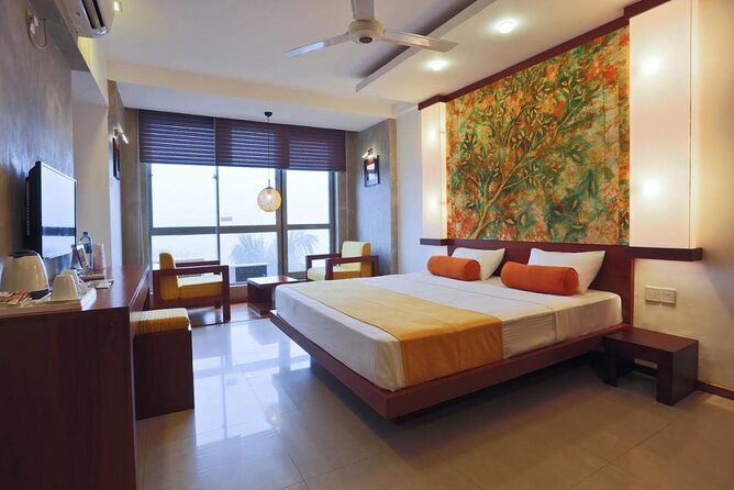 12 Days; Grand Adventure Tour Sri Lanka - Cultural Triangle Core: Kurunegala, Dambulla Caves, and Sigiriya