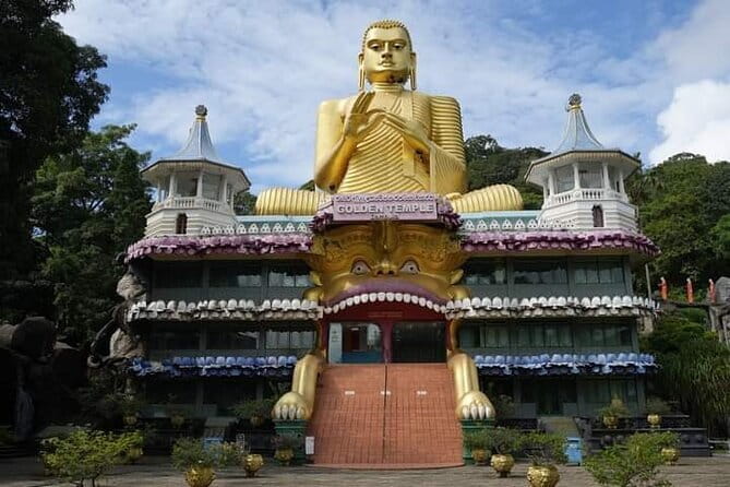 14 Days/ 13 Nights -Sri Lanka Tour on Culture, Wildlife & Beaches - Negombo Beach and the Fish Market Start You Off Like a Local