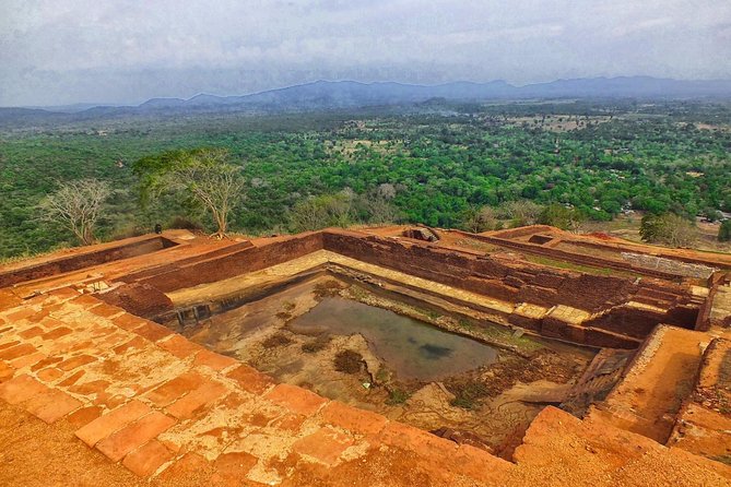 3 Day SriLanka Cultural Tour:Dambulla/ Sigiriya/ Polonnaruwa / Minneriya/ Kandy - Price and ticket budget: where the value lands