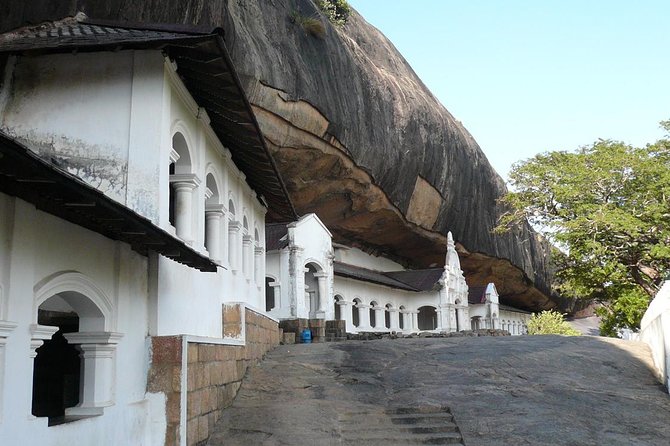 3 Days Ancient Capital Cities - Dambulla Cave Temple: Buddha Images and Paintings Spanning Many Eras
