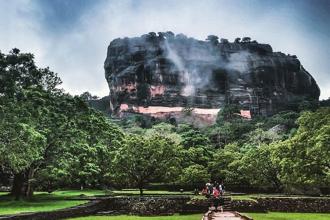 3 Days Tour to Kandy Nuwara Eliya & Sigiriya from Colombo - Tickets, meals, and the real cost of the big sights
