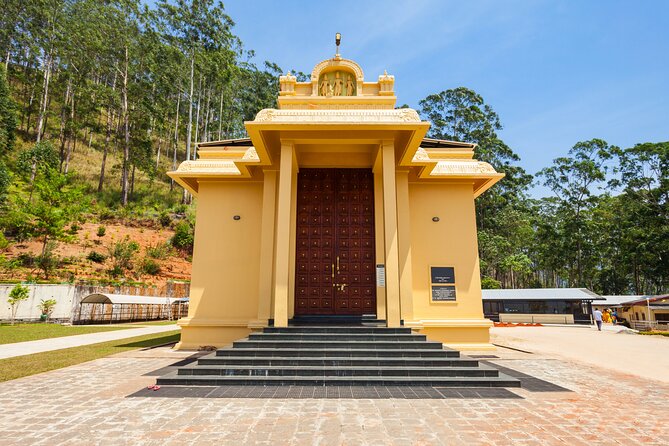 6 Days Private Vehicle with English Speaking Chauffeur - Day 2: Gregory Lake, Hanuman and Sita Temples, and Nuwara Eliya tea-country mood