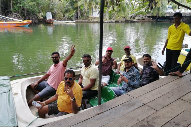 7 Days and 6 Nights Sri Lanka Private Safari Tour - Day 4: Kandy’s Sacred Tooth Relic, Kandy Lake Club Dance, and City Time