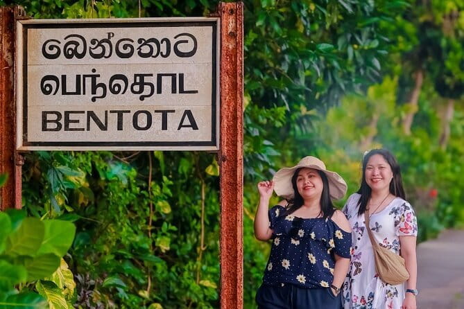 7 Days Sri Lanka Sightseeing Tour - Day 1: Sigiriya Rock Fortress first, Pinnawala if timing lines up