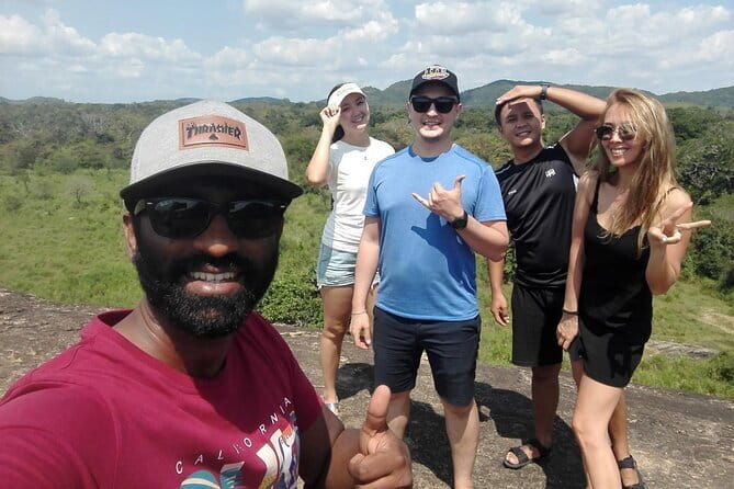 7 Days Sri Lanka Tour Chauffeur Wildlife and Heritage Adventure - Airport Pickup to Day-1 Momentum in Negombo