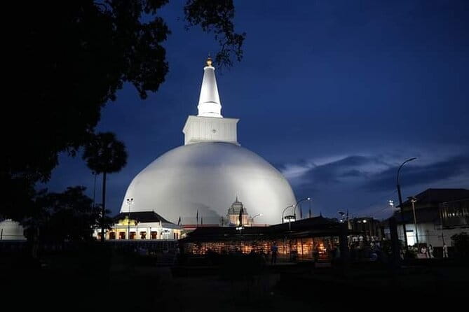 8 Days/ 7 Nights - Sri Lanka’s Culture Wildlife and Beaches - Day 1: Pinnawala elephants, Ridi Viharaya, and the Dambulla cave temple murals