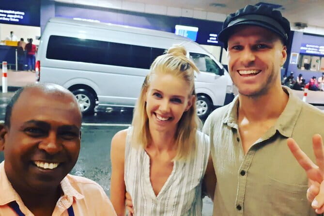 Airport Pick-up from Colombo Airport to Kandy - FAQ