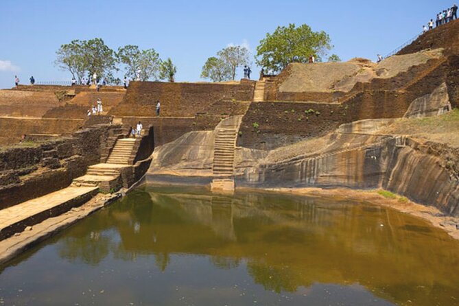 All-inclusive Day Tour of Sigiriya & Dambulla from Colombo - Sigiriya Museum first: context that makes the rock fortress click