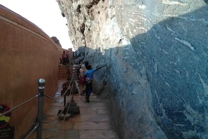 All inclusive Private Day tour Sigiriya, Dambulla & traditional village tour - Rawana Spice & Herbal Garden: A Short Stop with Big Smell Power