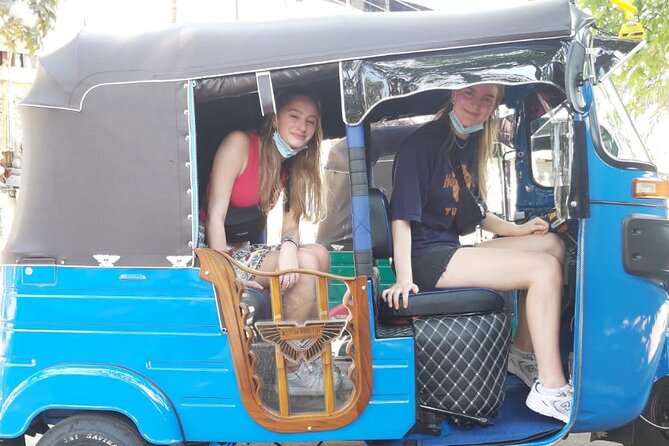 Colombo City Tour by Tuk Tuk Morning and Evening - Gangaramaya Temple: incense, prayer halls, and a small entry fee