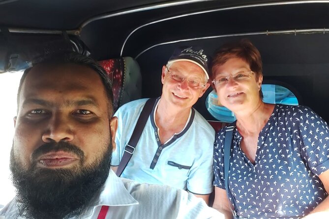Colombo City Tour by Tuk Tuk Morning and Evening - Jami Ul-Alfar Mosque (Red Mosque): a standout for color and community
