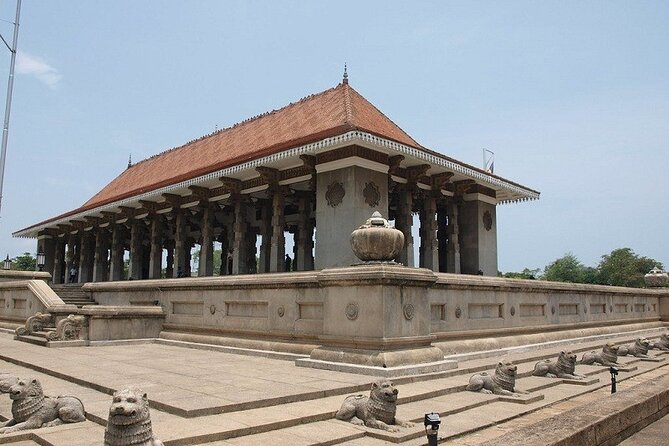 Colombo City Tour By Tuk Tuk Sightseeing -Entry Tickets Included - Pickup and timing: how to choose morning vs evening