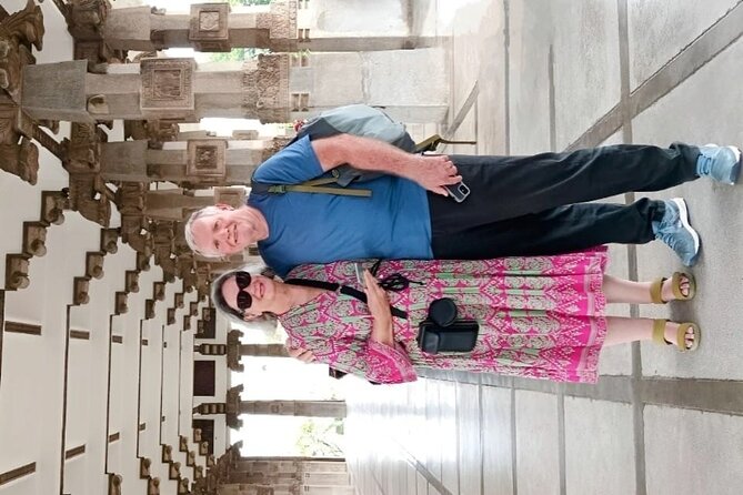 Colombo City Tour By TukTuk Style Morning and Evening - Jami Ul-Alfar Mosque (Red Mosque): A Calm Counterpoint