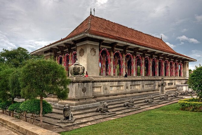 Colombo City Tour From Negombo - How the Private-Group Guide Turns Stops Into Stories