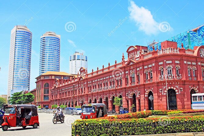 Colombo City Tour With Historical Places ( All Inclusive ) - The Pace, Pickup, and Group Style You Can Expect