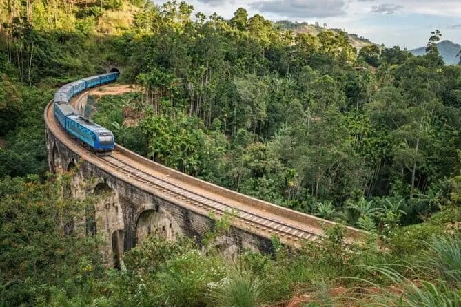 Colombo (CMB) Airport to Sigiriya City Private Transfer - FAQ