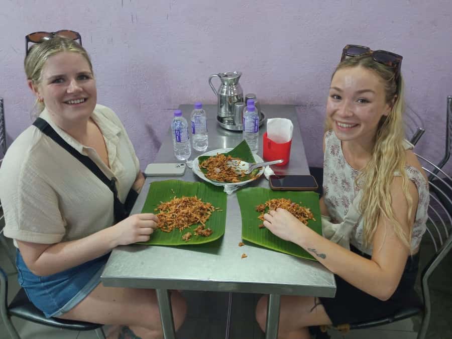 Colombo Foods Tour by Tuk Tuk ( Food chargers included ) - Chicken Kottu Roti on the Griddle: The Sizzle Finale
