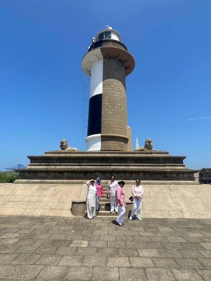 Colombo: Guided City Tour with Entry Tickets - Key Things You’ll Notice on This Colombo City Tour