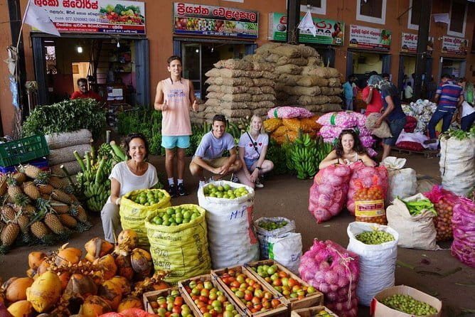 Colombo Half Day City Tour - Pettah Market for Souvenirs: Quick Shopping Time That’s Actually Useful