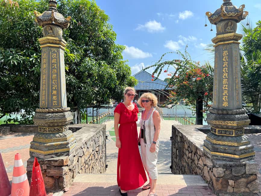 Colombo: Local Food Tour & Sightseeing by Tuk-Tuk with Meals - Tea and Ceylon coffee: a break that actually teaches something