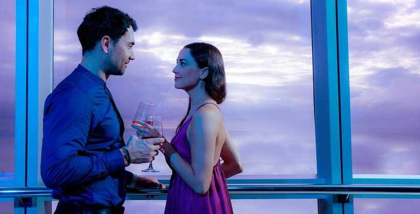 Colombo: Lotus Tower Celebration Dining Experience with Cake - Who this experience fits best in your Colombo plans