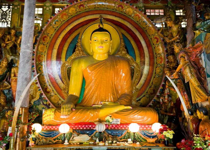 Colombo: One Day Private City Tour With Gangaramaya Temple - How the Hop-On Hop-Off Style Affects Your Day
