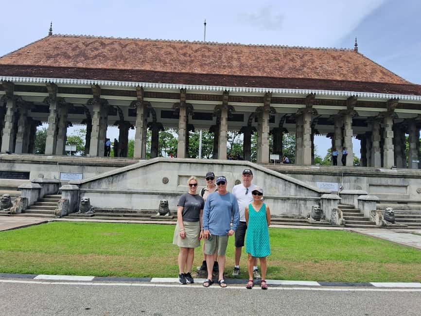 Colombo: Private City Tour by Tuk tuk - All Inclusive - Tea ceremony, coffee tasting, and why food stops are not just snacks