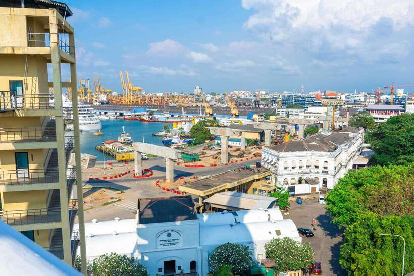 Colombo: private city tour from Negombo with hotel transfers - Sambodhi Chaithya or Lotus Tower: choose your birds-eye angle