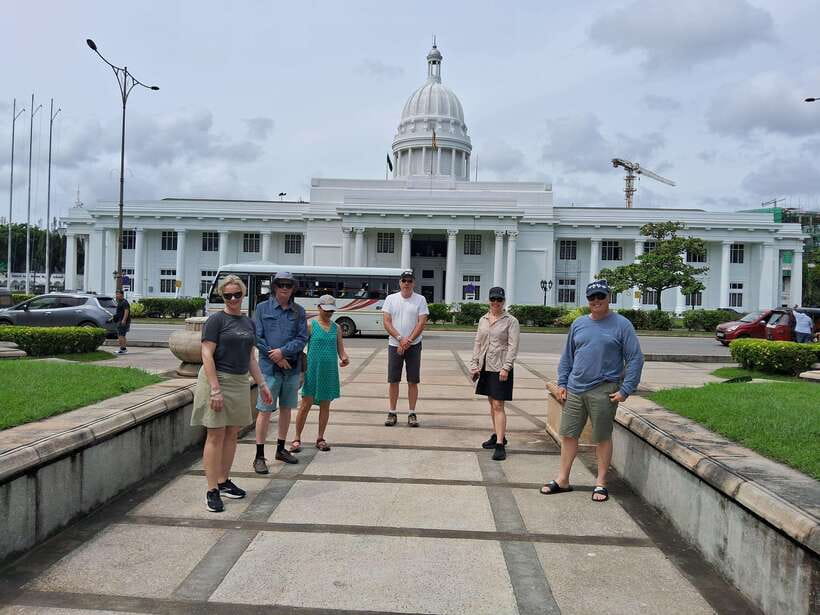 Colombo: Private Guided Tuk Tuk City Tour with Hotel Pickup - Temples and Churches: Spiritual Stops Without the Maze