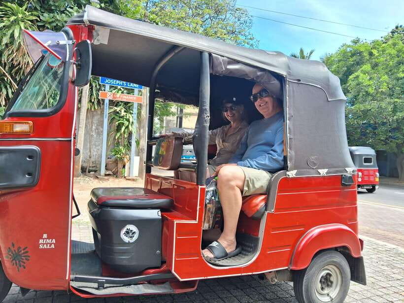 Colombo: Private Guided Tuk Tuk City Tour with Hotel Pickup - Price and Value: What $25 Buys You