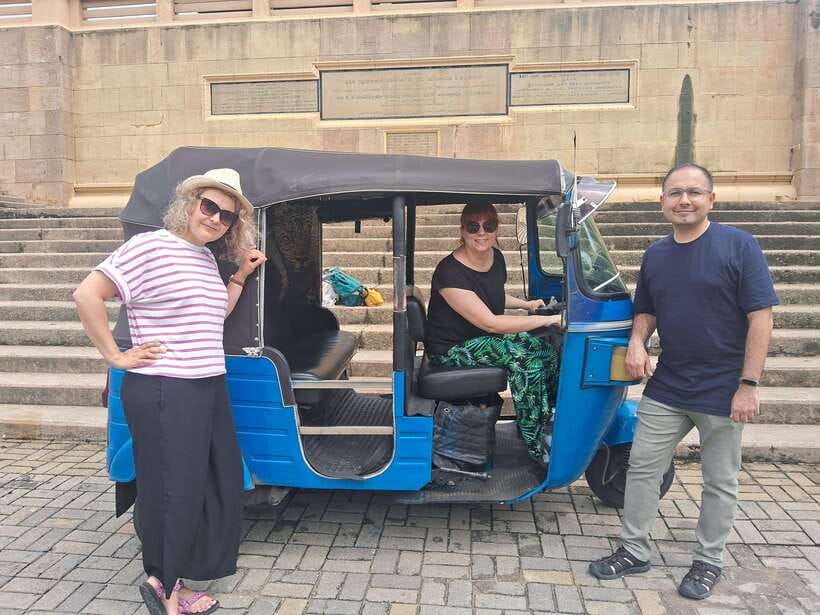 Colombo: Private Guided Tuk Tuk City Tour with Hotel Pickup - Old Clock Tower, Dutch Hospital, and the Colonial Core