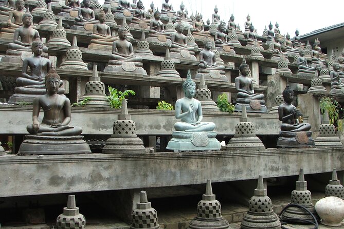 Colombo Sightseeing and Shopping Private Tour Including Lunch - Galle Face Green and St. Anthony’s Shrine: Mixing Sea Breeze With Local Faith