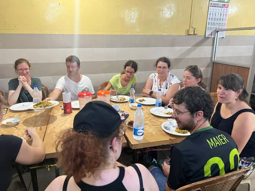 Colombo: Tastiest Local Food Tour by Tuk-Tuk Meals Included - Sri Lankan Rice & Curry and Coconut Pittu Comfort Food