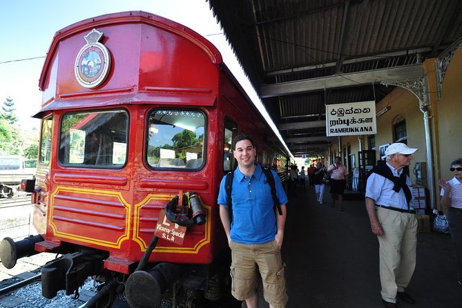 Colombo to Kandy Train Tickets (Reserved Seats) - Weather Matters, Even for a Train Day