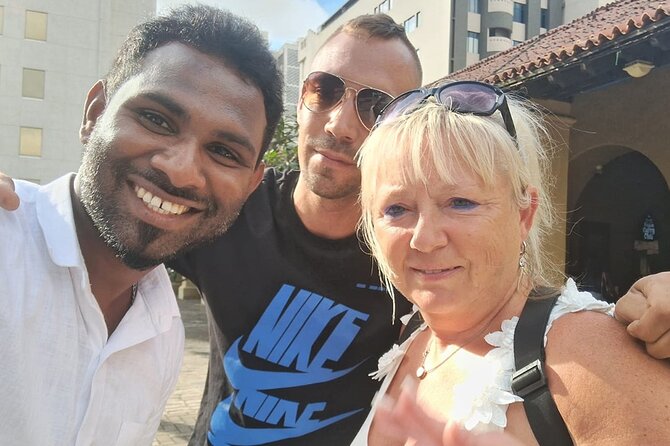Colombo tuk tuk city tour -Entry Fees, and food Included - Should you book this Colombo tuk tuk city tour?