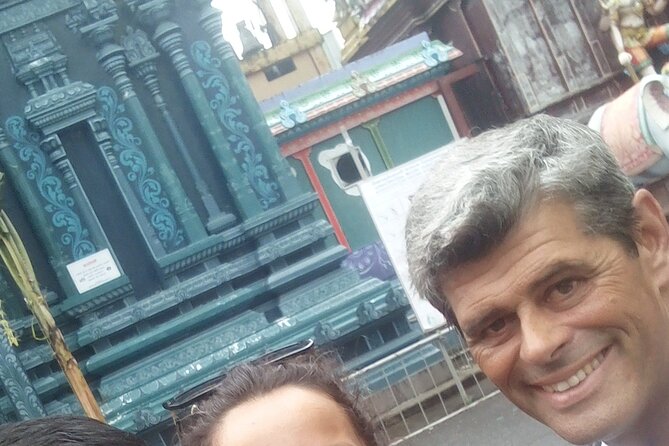 Colombo Tuk Tuk city tour with friendly Tuk driver(All inclusive) - Captain’s Garden Kovil: Colombo’s Oldest Hindu Temple in 15 Minutes