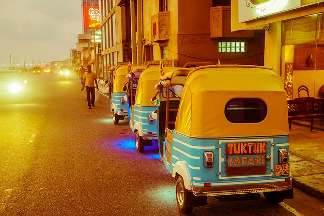 Colombo Tuk Tuk Safari - Hoppers and Sri Lankan food fusion: what to pay attention to