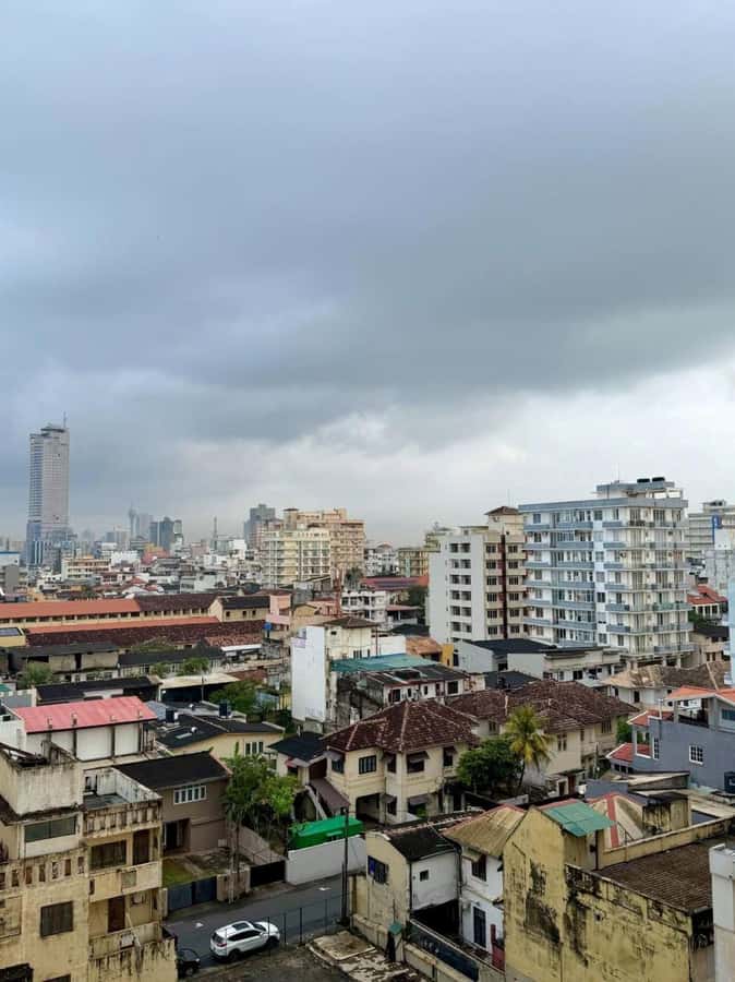 Colombo Tuk Tuk Tour with Entry Fees & Food Included - Old Town Hall Admission and a Quick Lesson in Colombo’s Public Spaces