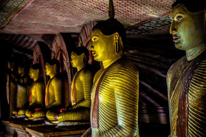 Day Tour from Colombo to Sigiriya, Dambulla & Polonnaruwa - A one-day stack of Sigiriya, Dambulla, and Polonnaruwa