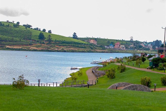 Day Tour to Nuwara Eliya from Kandy by Lux Tours Lanka - The drive from Kandy: private comfort and why timing matters