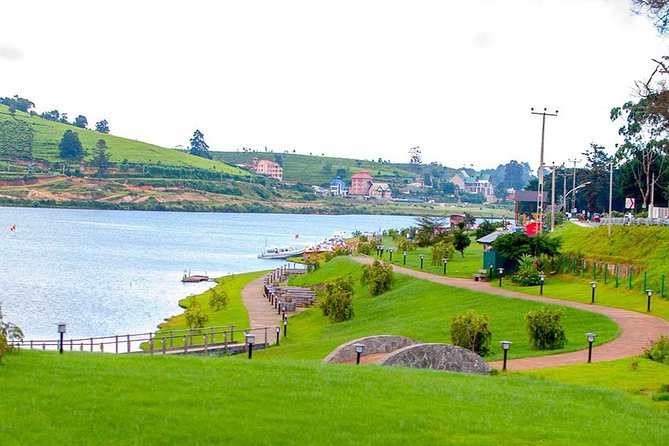 Day Trip to Nuwara Eliya with Kingfisher Tours - NGM Strawberry Farm: the sweet finale (with extra admission)