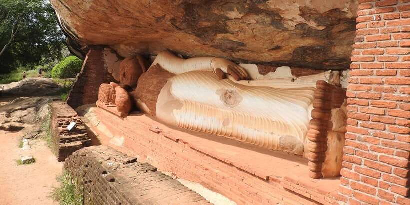 Day Trip to the Ancient Capital of Polonnaruwa From Colombo - Comfort Tips That Make Temple Visits Easier