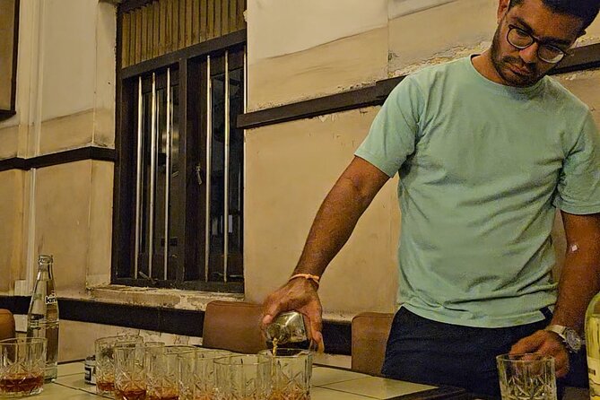 Dodgy Bar Tour in Colombo - Key highlights worth knowing