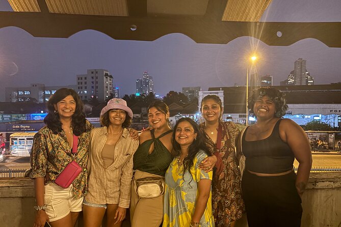 Dodgy Bar Tour in Colombo - Private tour feel: why it’s better than a group shuffle
