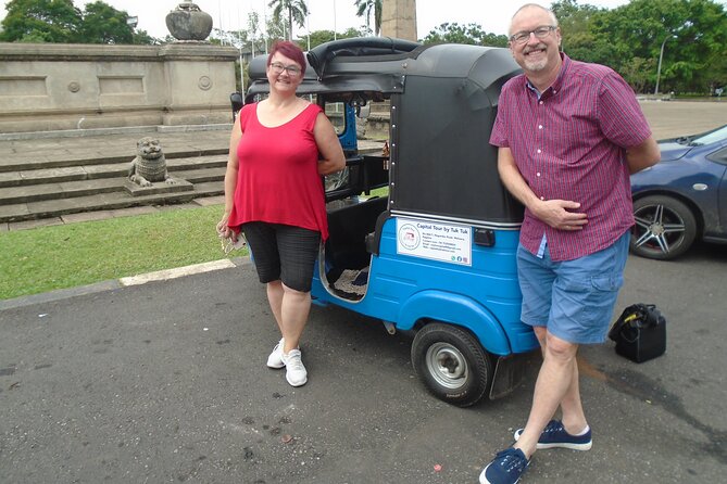 Explore Colombo by Tuk Tuk – All Entry Fees Included - Morning or afternoon: how to pick your departure