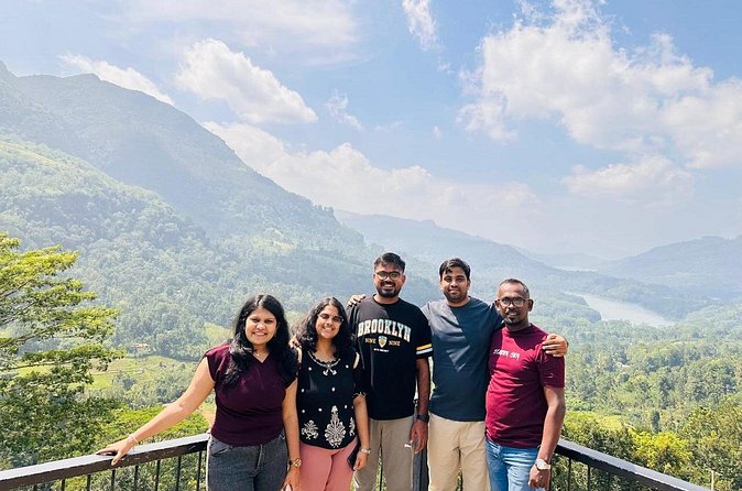 Explore Wonders of Sri Lanka 7 Days Private Tour - Nine Arches Bridge and Little Adam’s Peak viewpoints for train photos