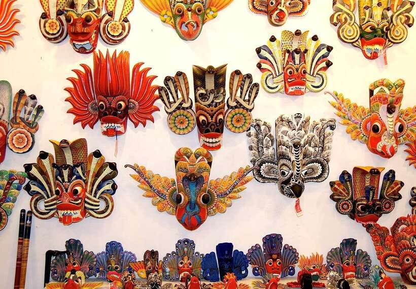 From Colombo: Galle, Bentota Coastal Highlights Private Tour - Ambalangoda Masks: How a Craft City Speaks Without a Single Word